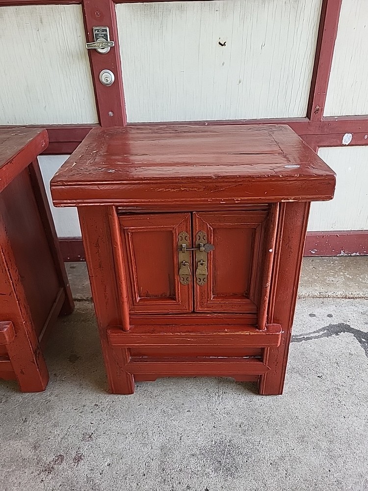 Vintage Night Stand End Table 26”Hx22”Lx17”D