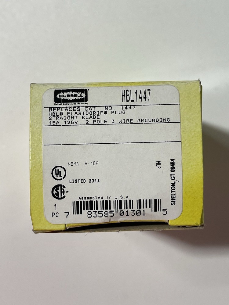 Hubbell HBL1447 15A Elastagrip Plug, Straight Blade