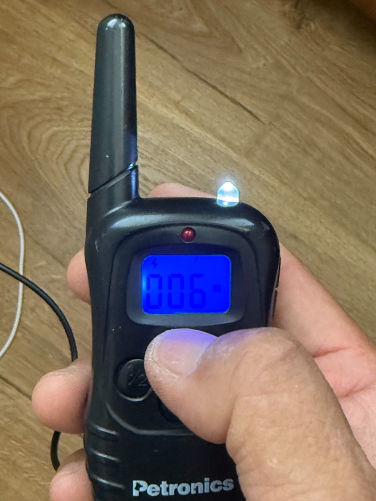 Petronics Dog Training Remote w/USB charging cable ONLY, NO collar Tested Works