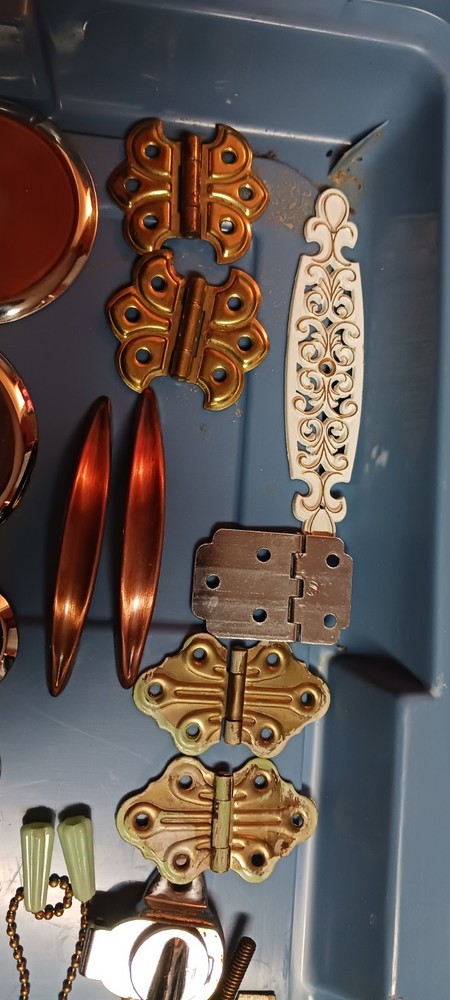 Lot VTG Misc Hardware CABINET Pulls Knobs BACK PLATES LIGHT PULLS CHAIR BOOTS