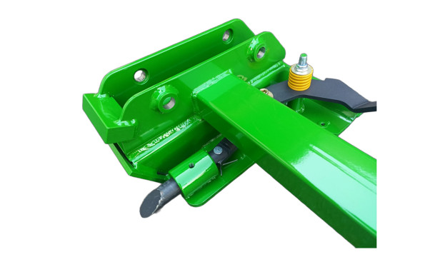 John Deere 52 to Skid Steer Quick Attach Hitch Adapter