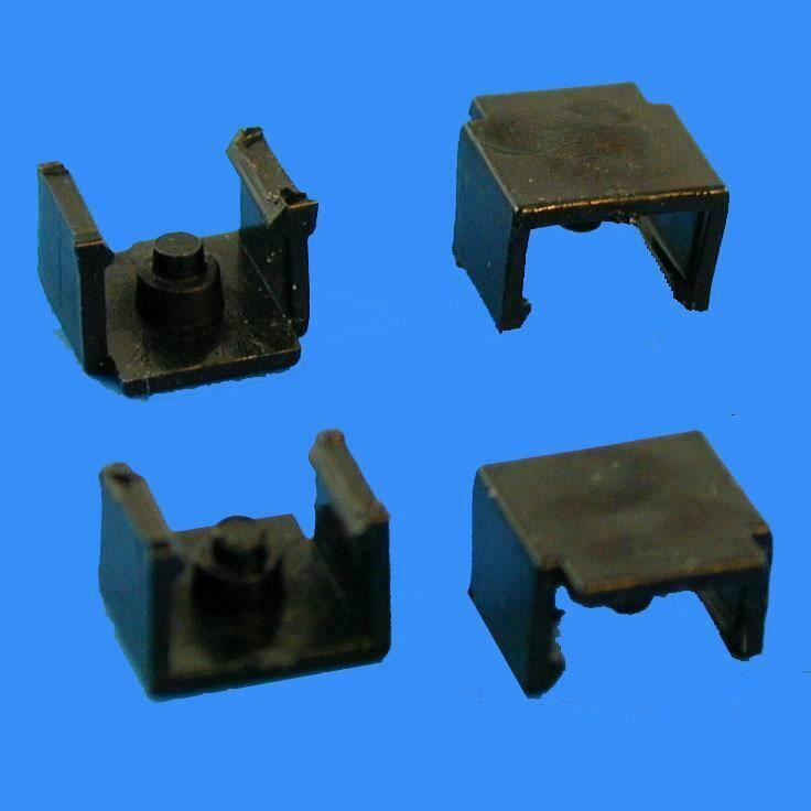 COUPLER COVERS (4) ATHEARN 90606 BLUE BOX HO SCALE