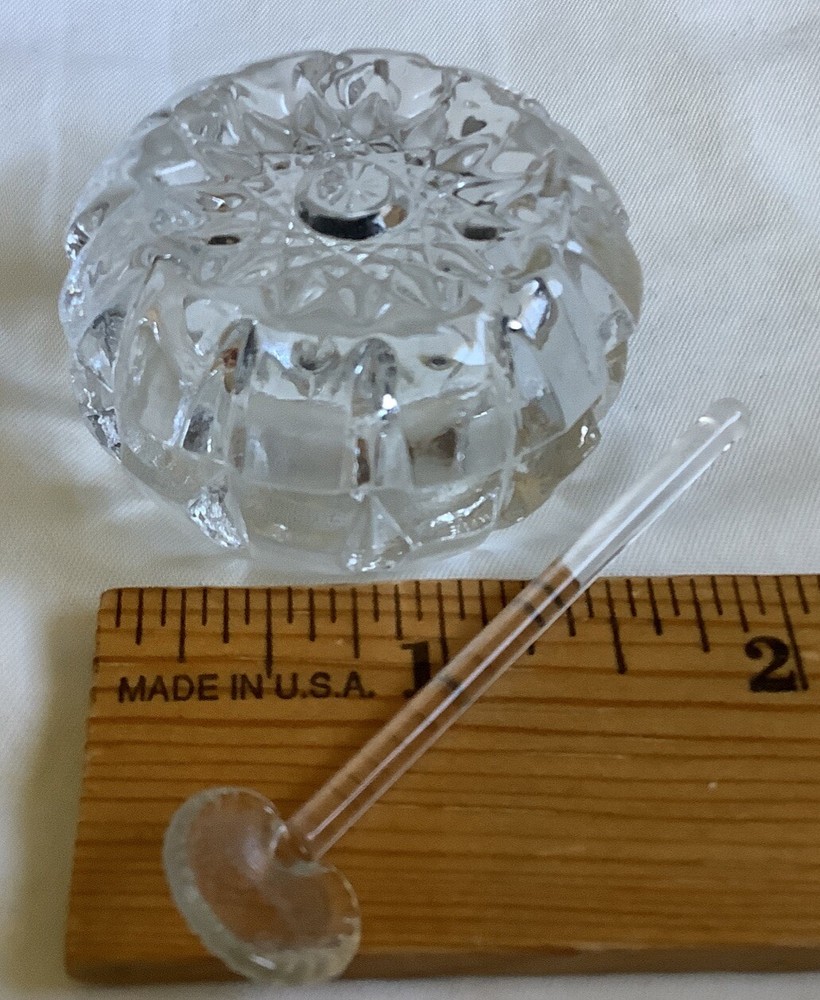Round Clear Glass Open Salt Cellar w/Square Pattern & Spoon - 1 3/4"