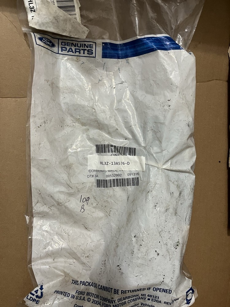 Wire Harness - Ford (HL3Z-13A576-D