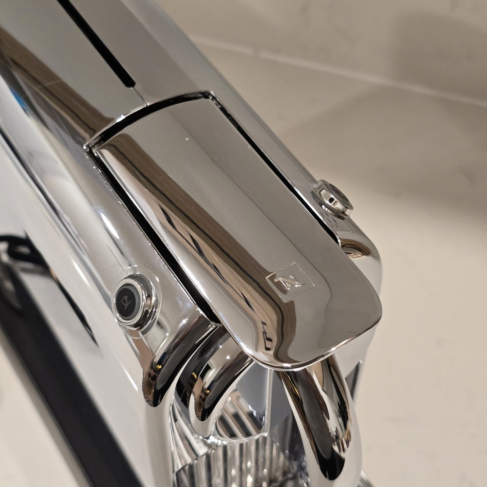 Nespresso CitiZ Chrome Espresso Machine, Type D111 - RARE