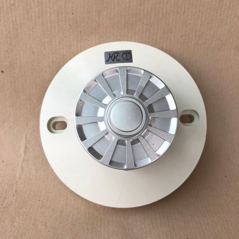 OKI FD-6111 FIXED TEMPERATURE HEAT DETECTOR FD6111