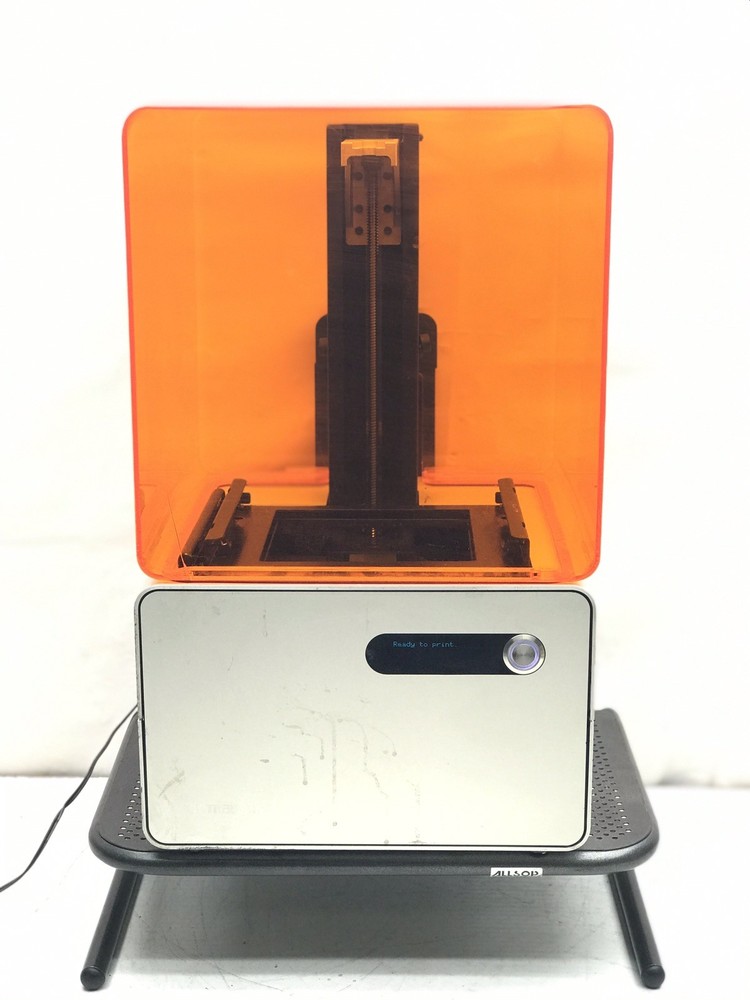 Formlabs Form 1+ 3D Printer