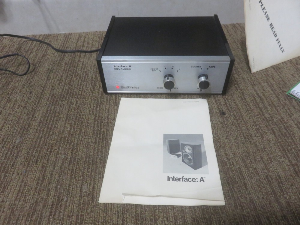 ELECTROVOICE INTERFACE A EQUALIZER STILL IN FACTORY BOX