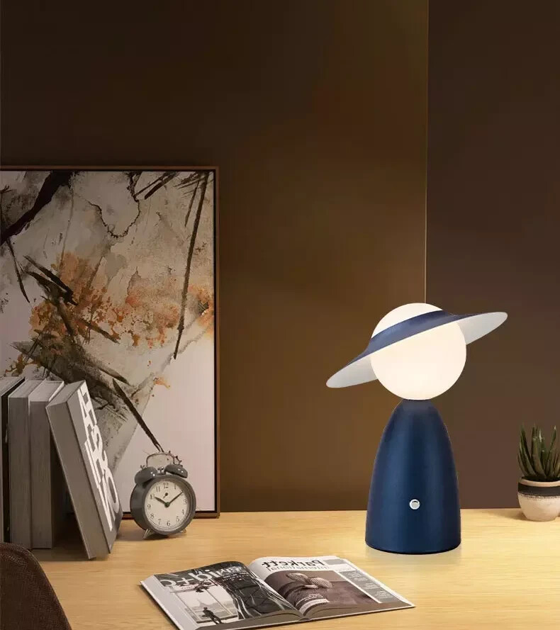Modern Minimalist Rechargeable Desk Lamp