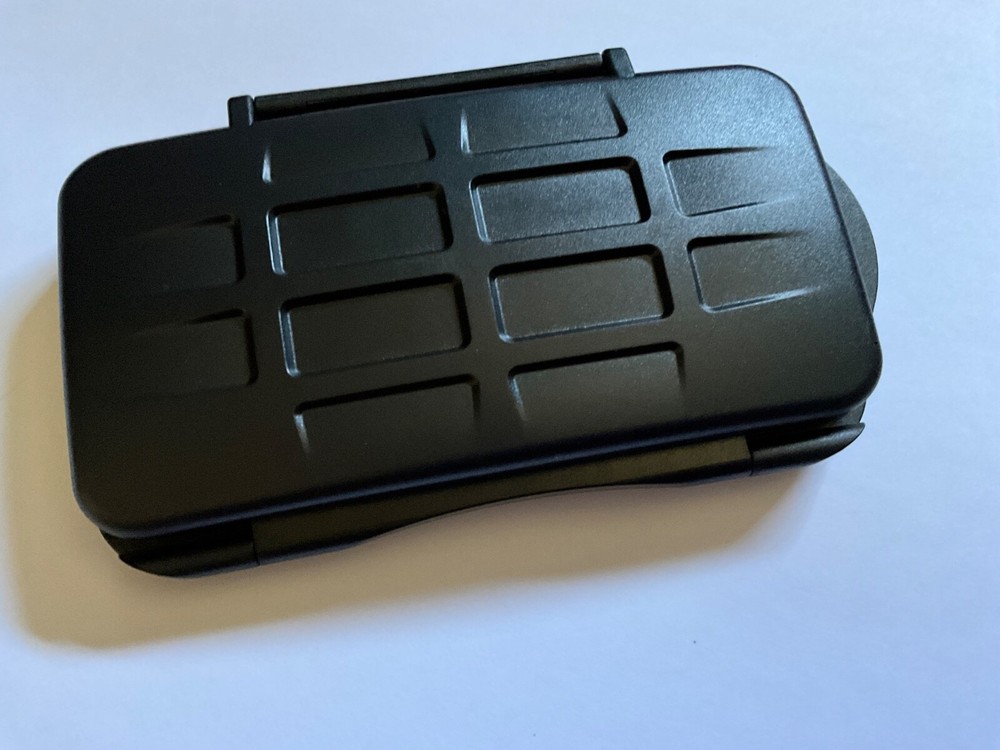 1pc(USED) Generic Hard case for SANDISK CF TYPE II compactflash storage case