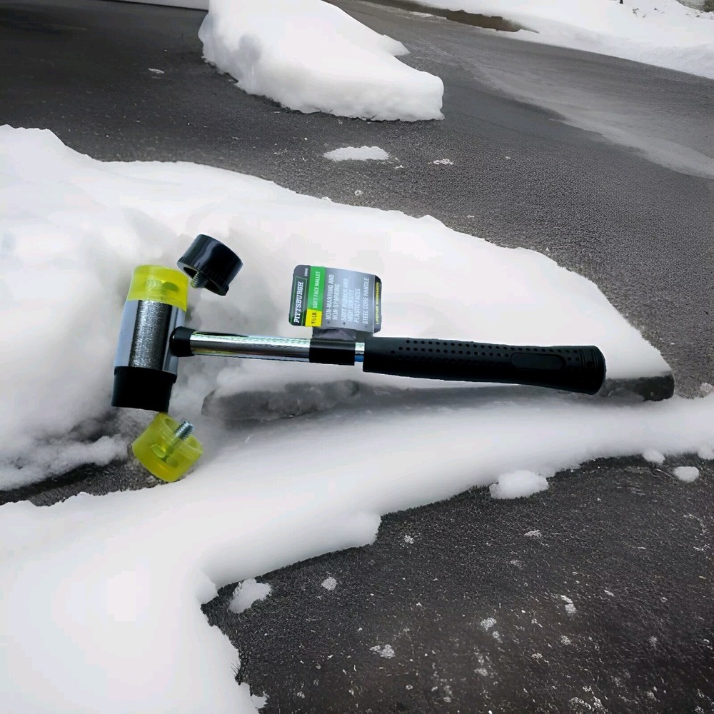 Pittsburgh 1-1/2 Lb Soft Face Mallet .interchangeables. With 2 Replacement