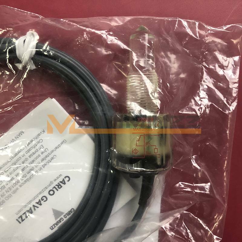 1PCS NEW CARLO GAVAZZI VP03EP sensor