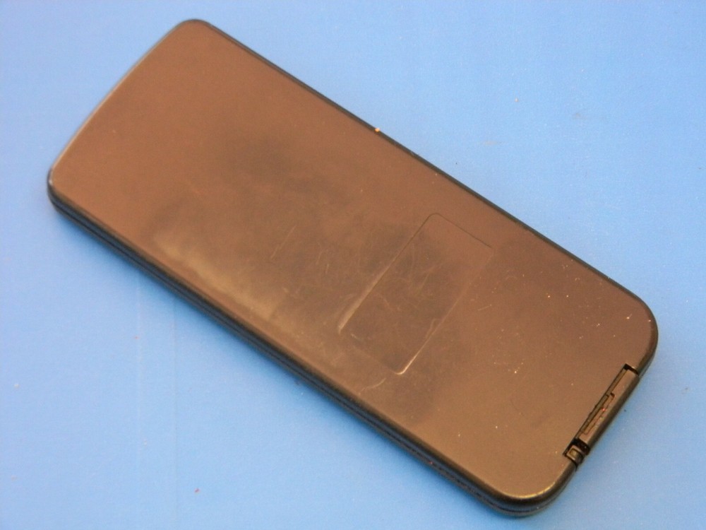 CLARION AUTO DVD PLAYER STEREO REMOTE CONTROL CONTROLLER