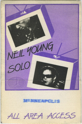 NEIL YOUNG 1983 Solo Tour Backstage Pass All Access Minneapolis