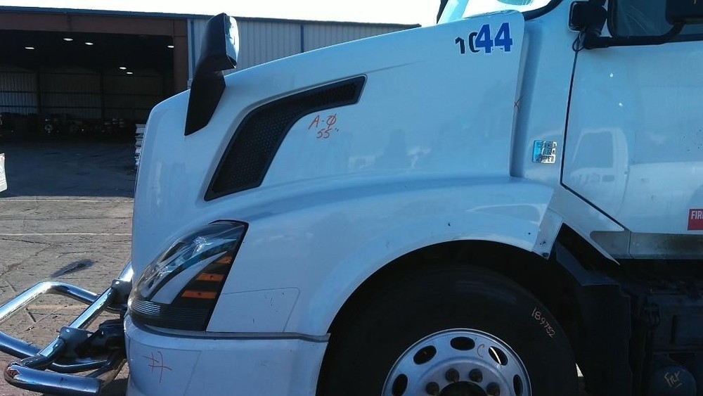 For 2015 VOLVO VNL HOOD , OH