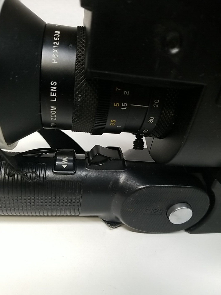 HITACHI Color Video Camera VK-C850