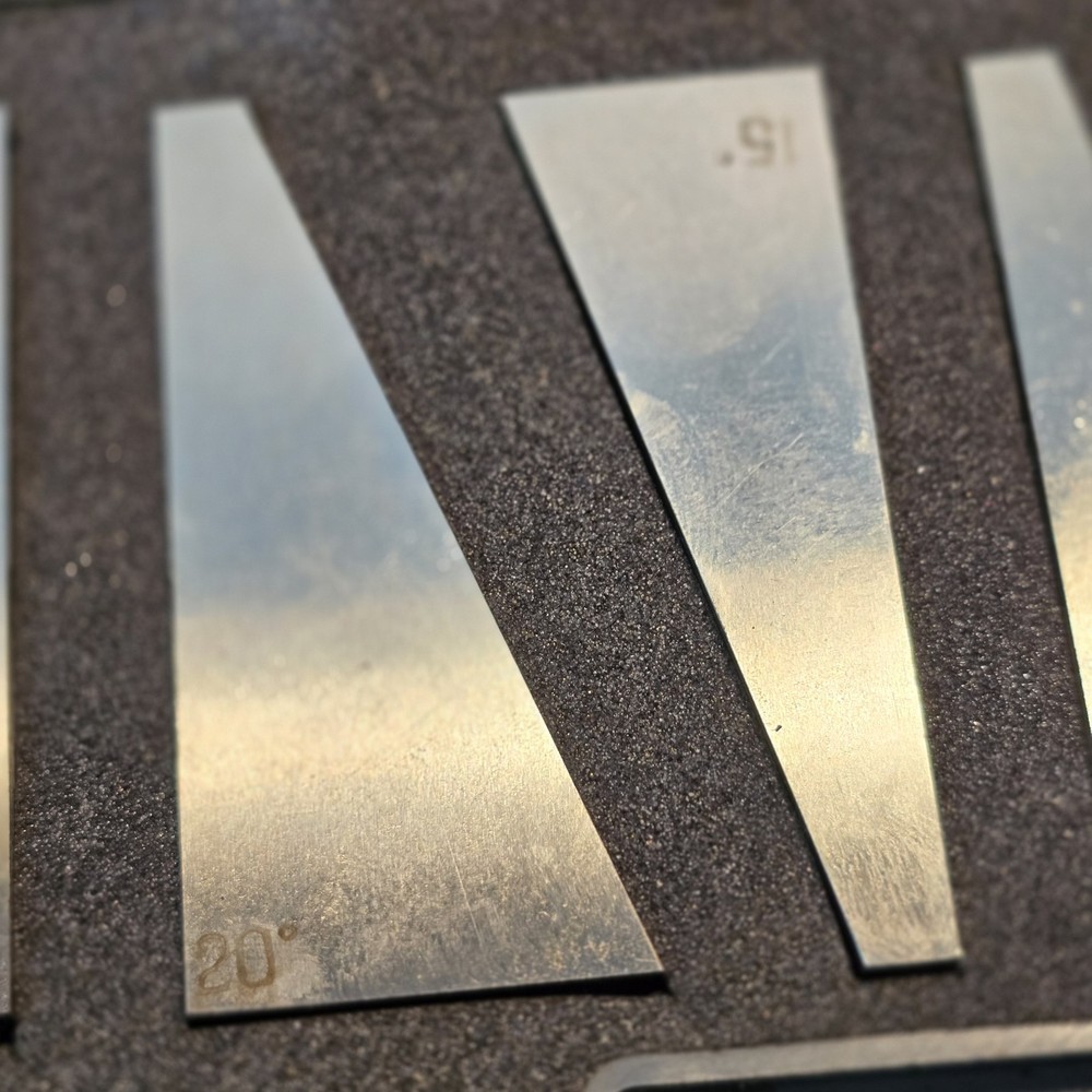 Angle Block Set 1 to 30° Angle Steel
