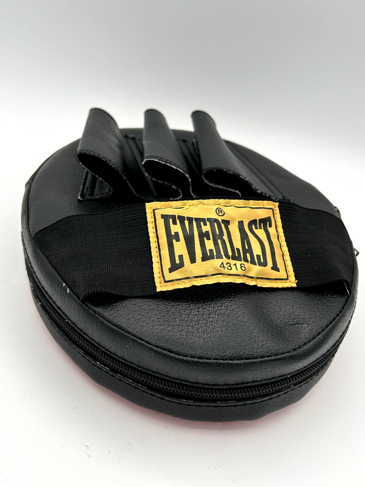 Everlast Punching Mitt - One Hand (Red)