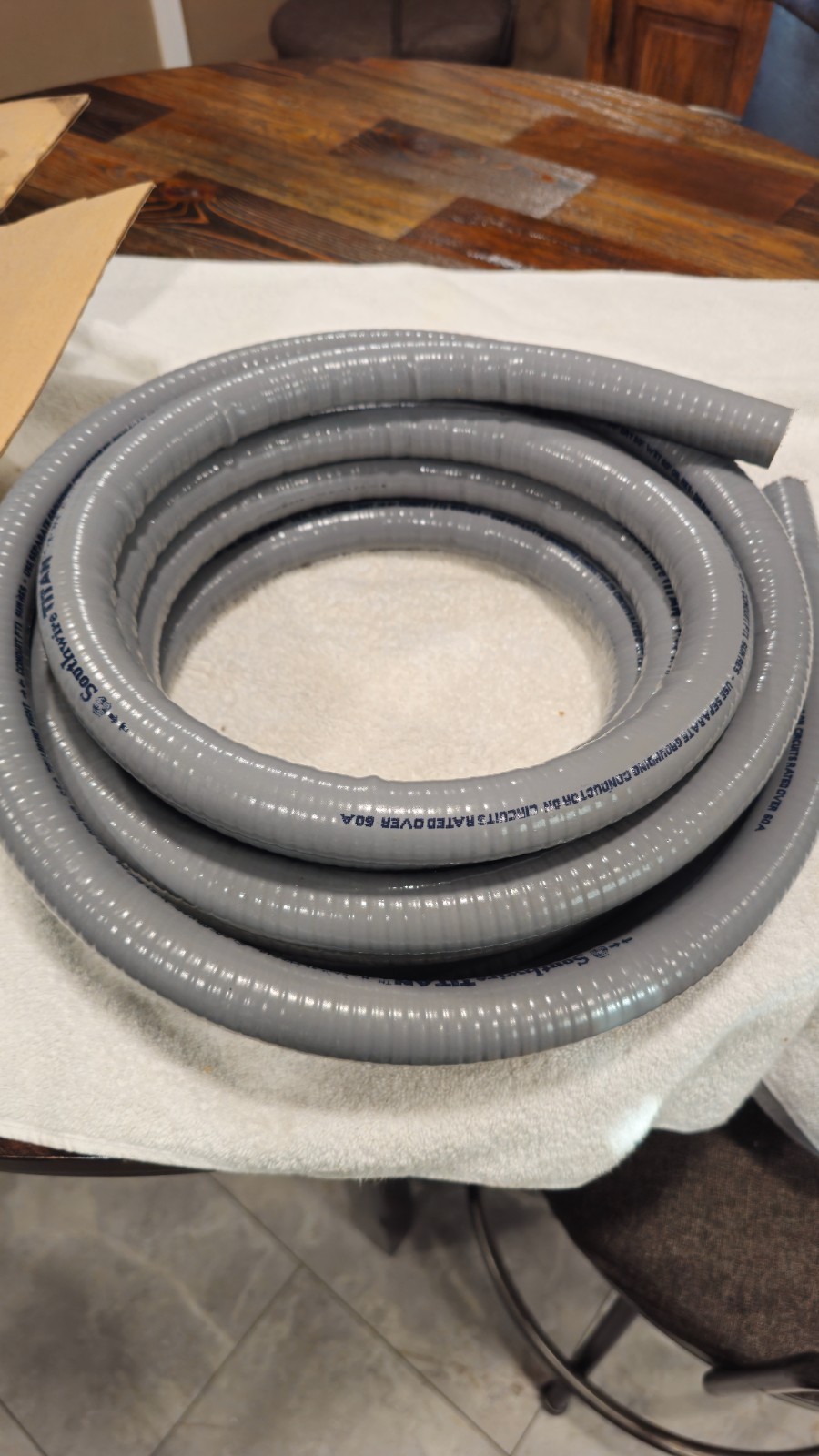 Southwire 55082721 Ultratite Metallic Liquidtight Flexible Conduit 3/4 25 Ft.