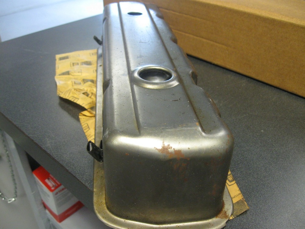 OMC Sterndrive 0980502 Valve Cover