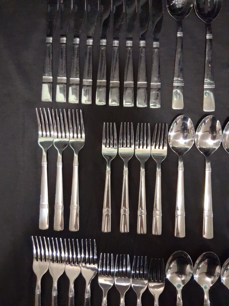 58 Pc Set Cambridge Braylen Mirror Stainless Bands Flatware Silverware