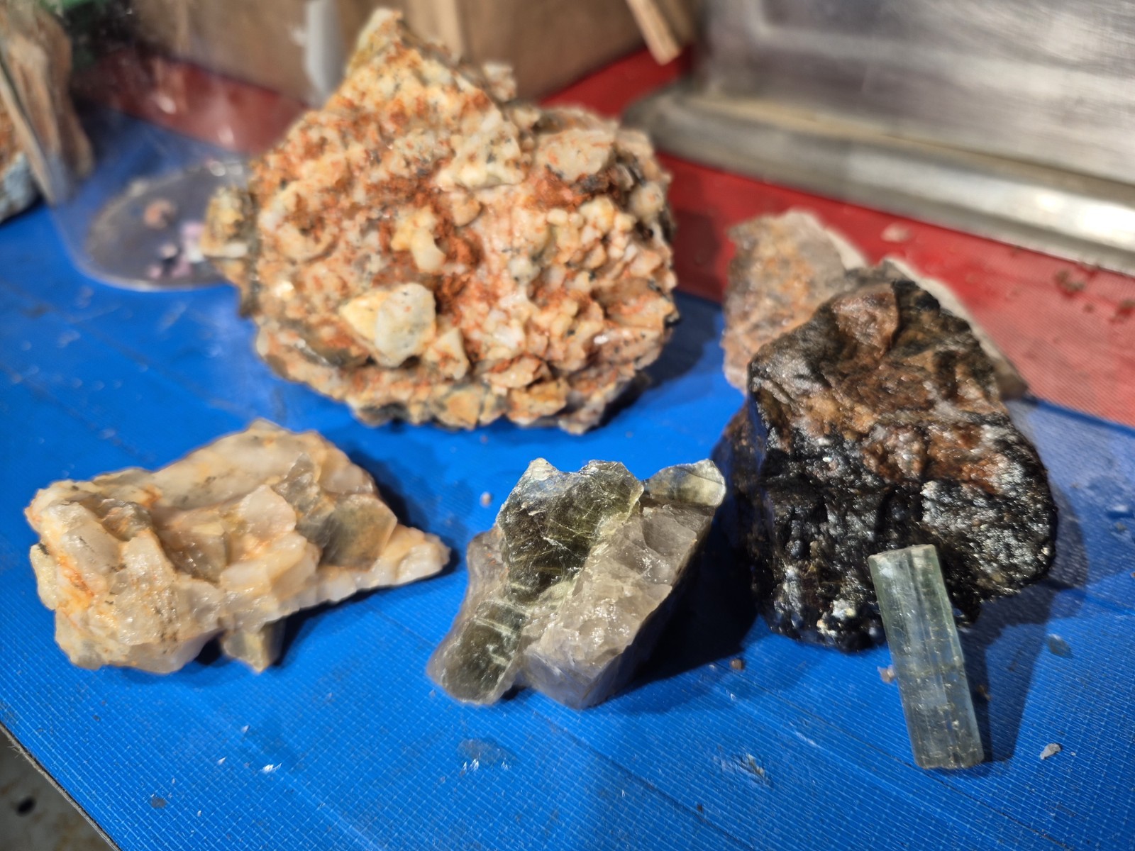 10 Lbs Of AUTHENTIC UNSALTED Gemstone Pay Dirt!Tourmaline Mine Pocket Ore!