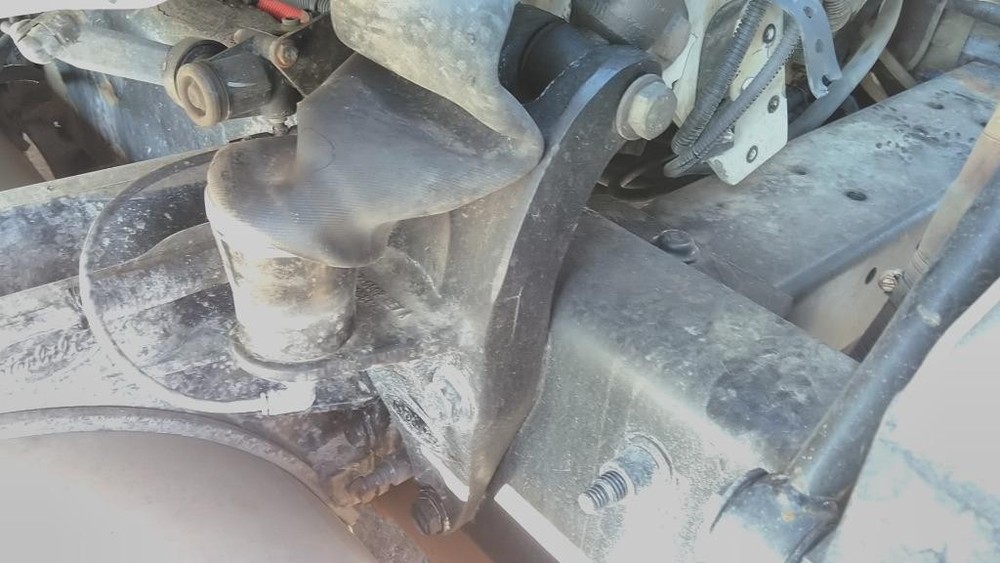 For 2013 PETERBILT 386 CAB MOUNT,BRACKET Left ,  OH