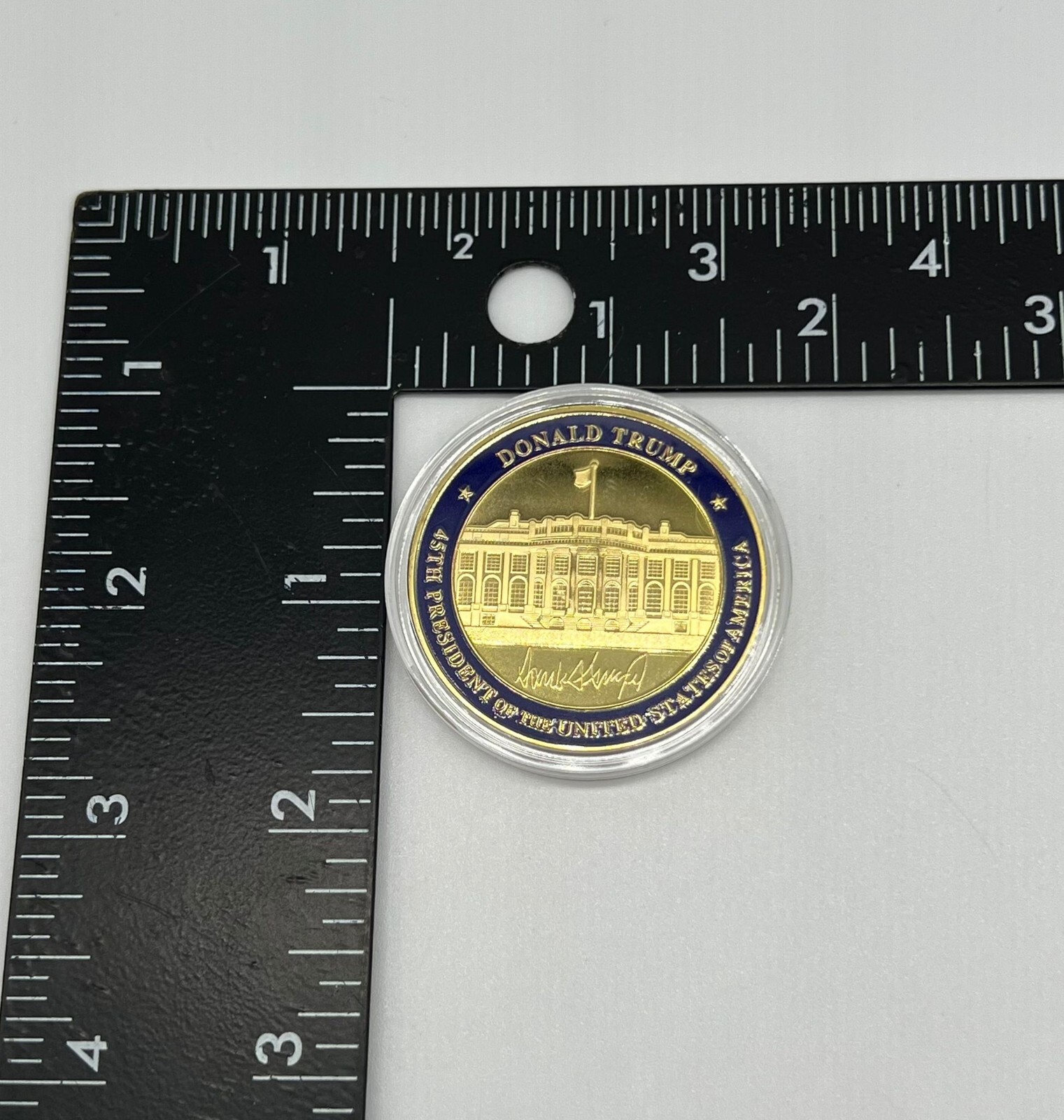 Donald Trump Seal of The President Coin Gold Plated Collectible