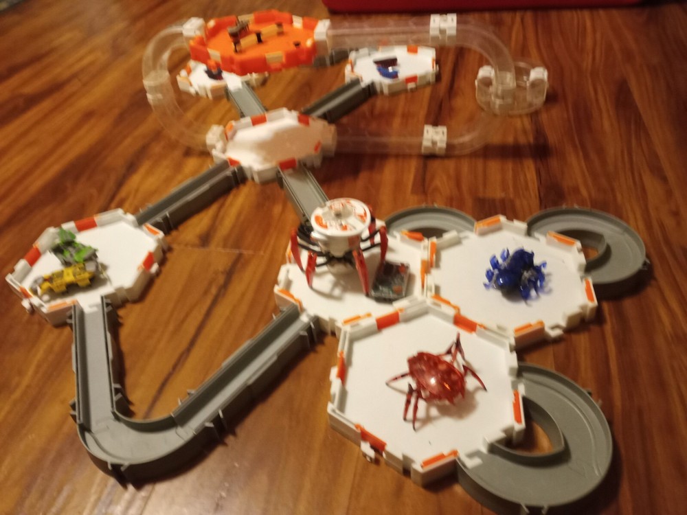Hexbugs Mixed Playsets.