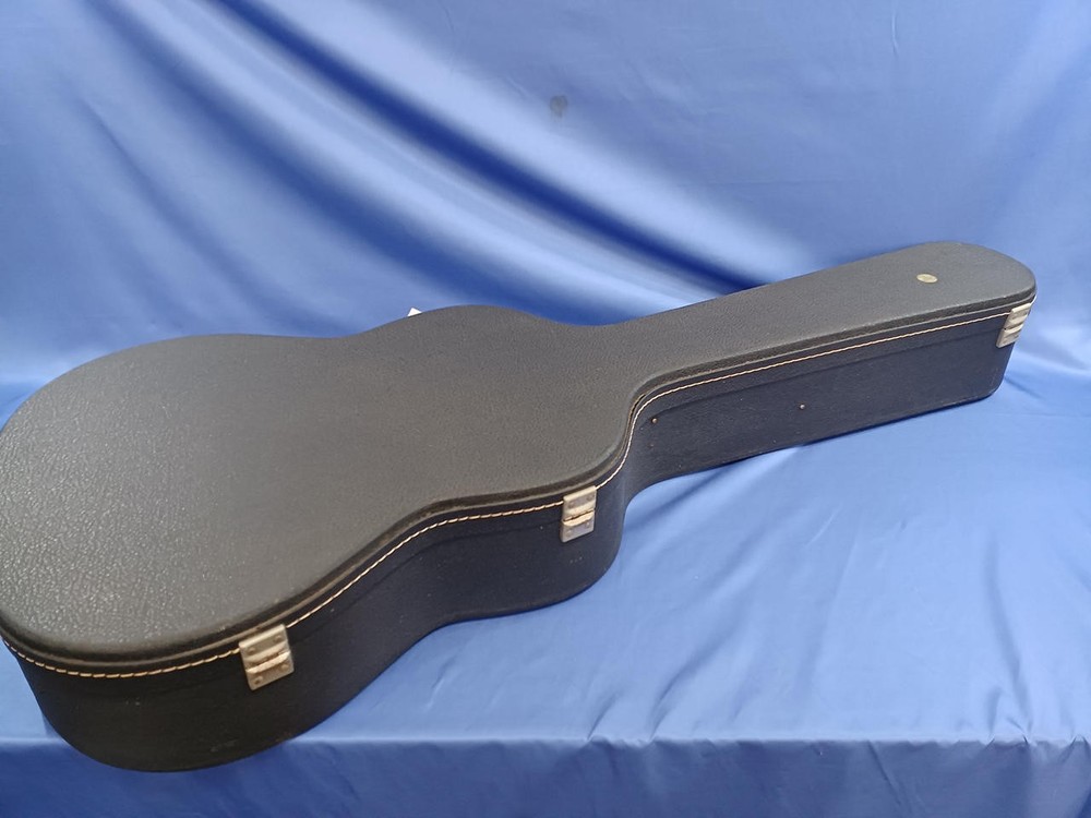 TAKAMINE NO.5 Classical Guitar-01