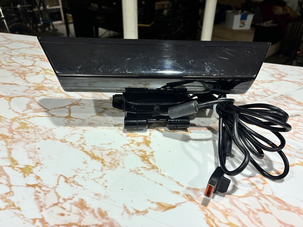 Microsoft Xbox 360 Kinect Sensor Bar Model 1414 Black With Clip
