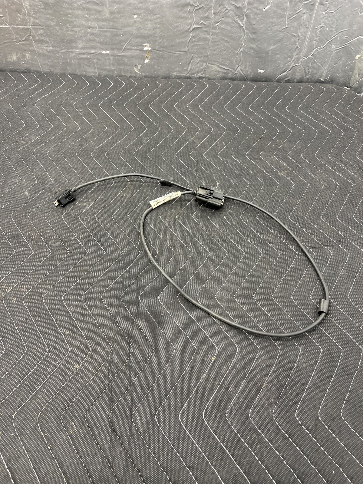 11-16 Ford F250 F350 Sync Usb Cable Audio Connector OEM 9C3T-14D202-Ad