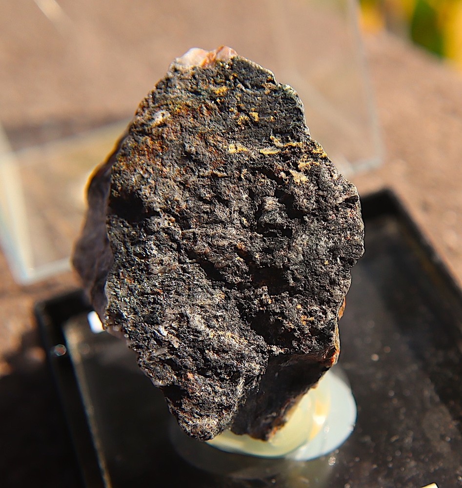 Micro mount gold specimen from Noranda, Quebec