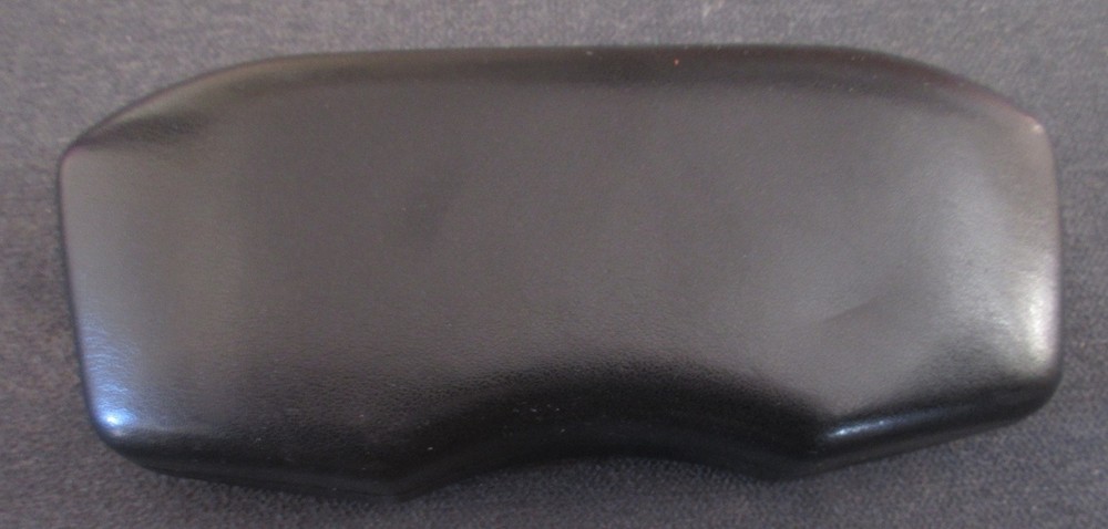 Amelia E. Eyeglass Case & Cleaning Wipe