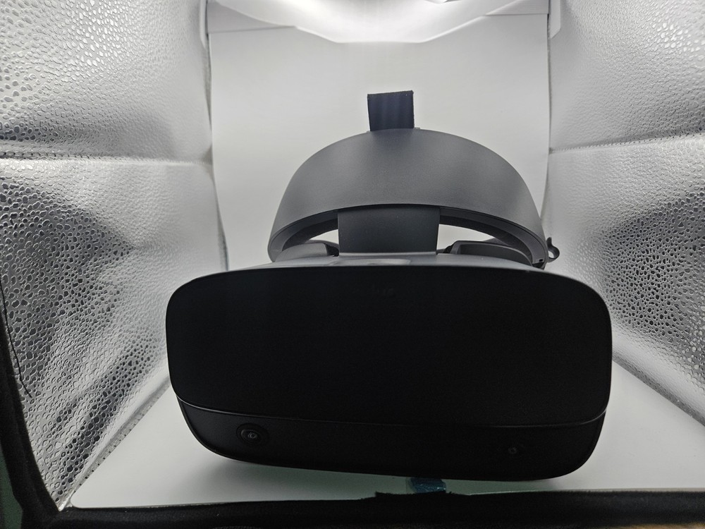 Oculus Rift S PC-Powered VR Gaming Headset And Carry Case Only