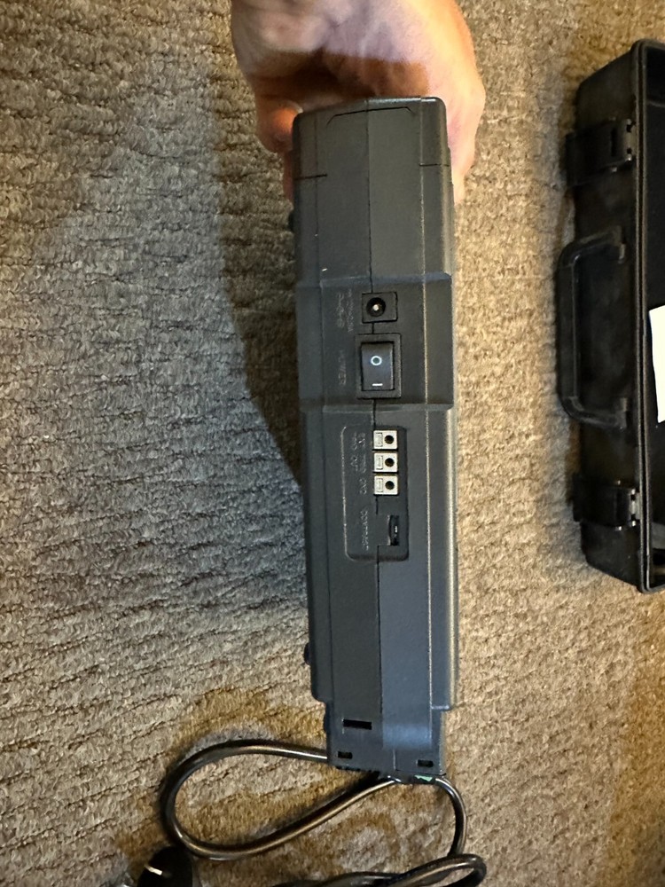 Hioki 8420-51 Memory Hilogger (Data Logger) 8ch/16ch with Case, Memory Card,