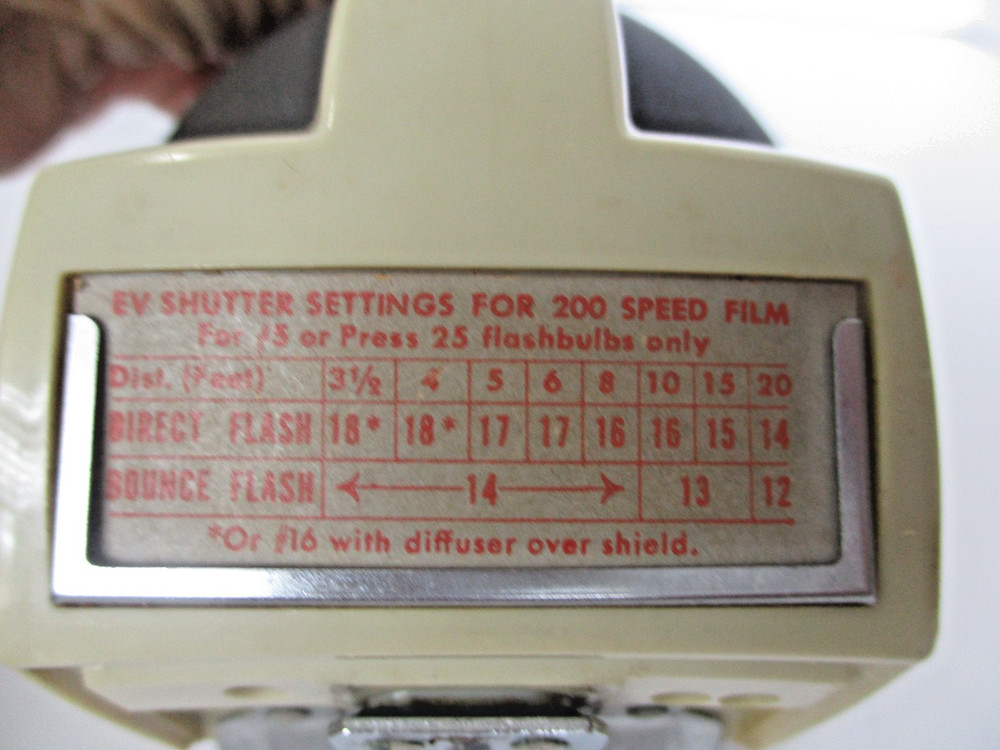 Polaroid Camera Flash Attachment only Model 281 With Diffuser