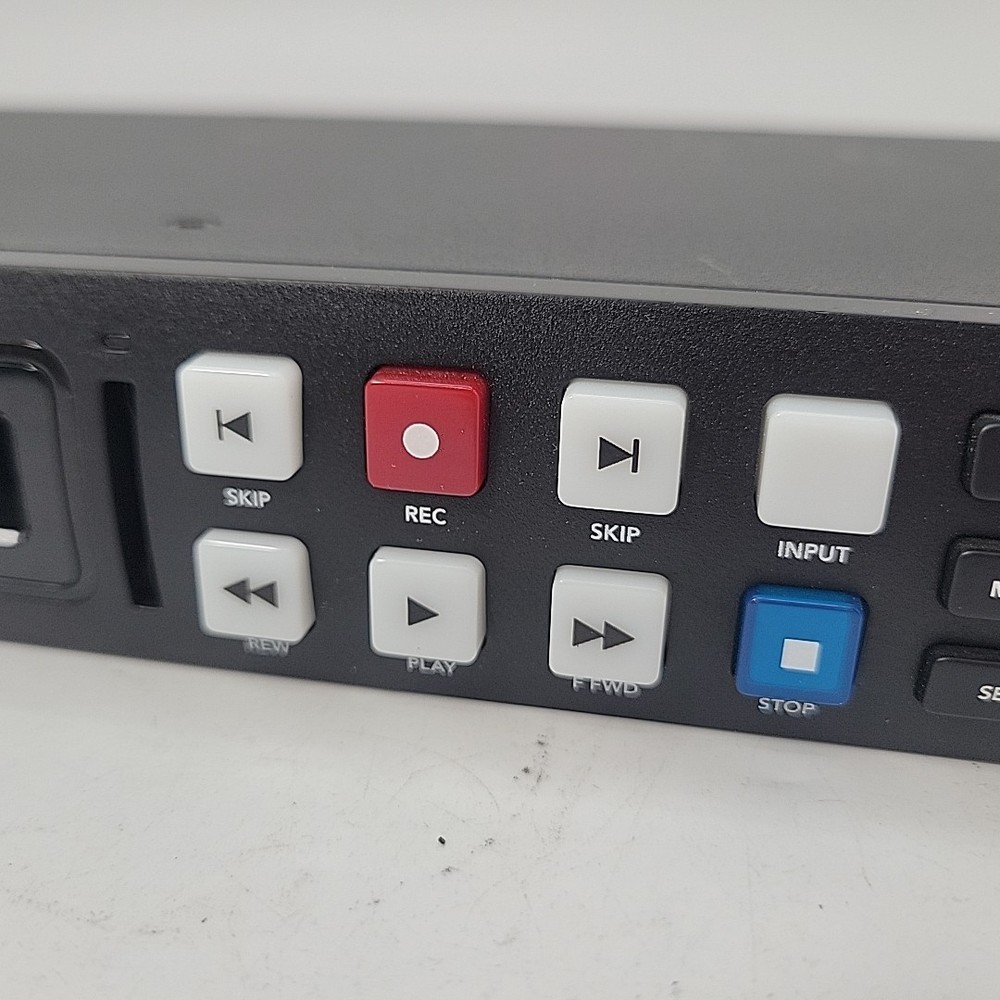 Blackmagic Design HyperDeck Studio 4K Pro - Black