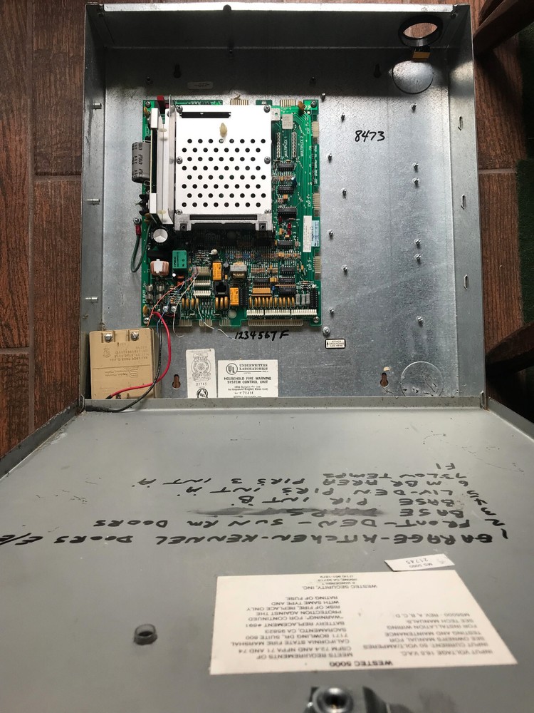 Western 5000 Security Panel  Came from a working environment
