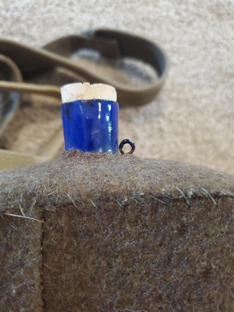 British WW2 Post War Canteen W/ Strap P37 CORK LID.