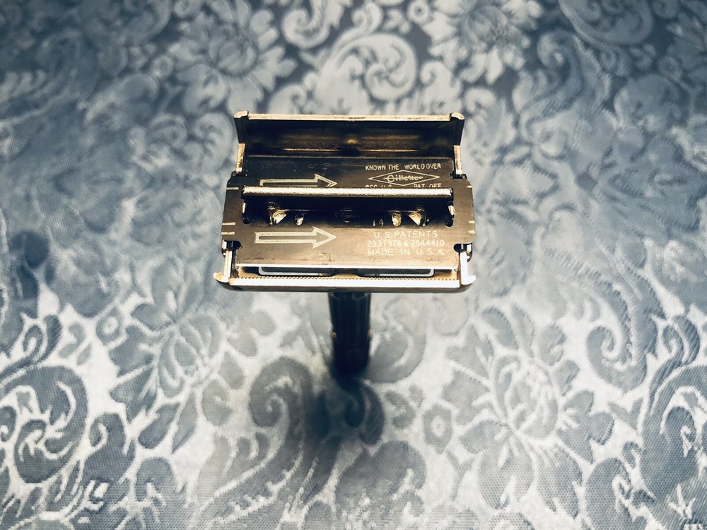 Vintage Gillette Slim Adjustable Razor - I 1 - 1963
