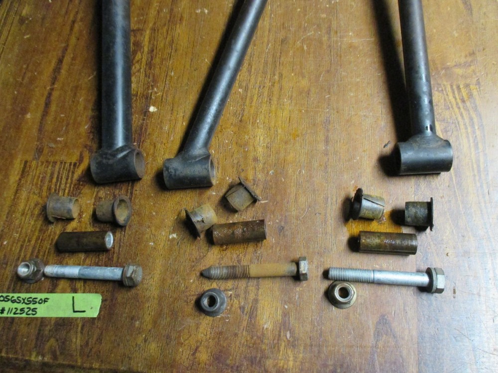 05 Ski Doo GSX 550F Snowmobile Left Upper & Lower Control Arms