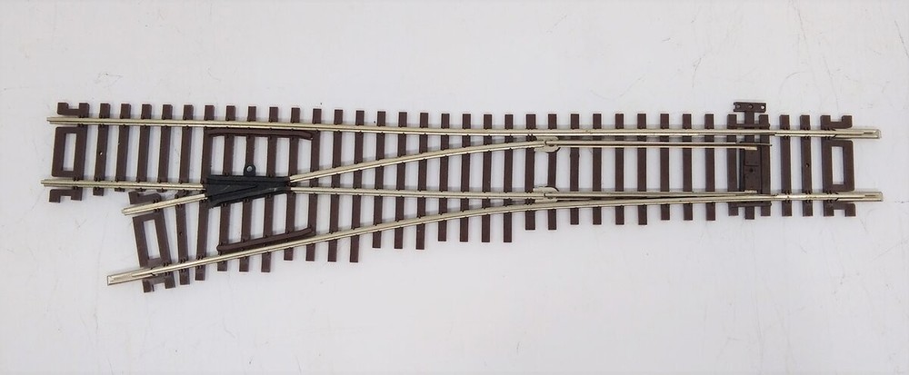 Atlas 0561 HO Code 83 Nickel Silver # 4 Left Hand Switch Turnout