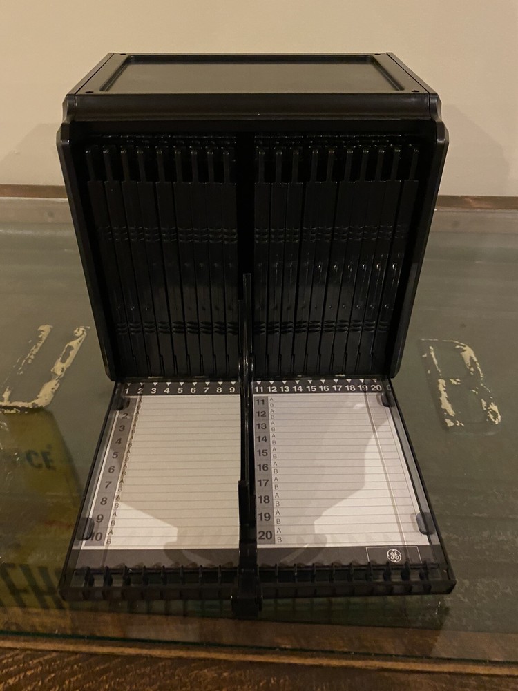 GE 40 Disc CD and DVD Storage Box Container Organizer - New Open Box