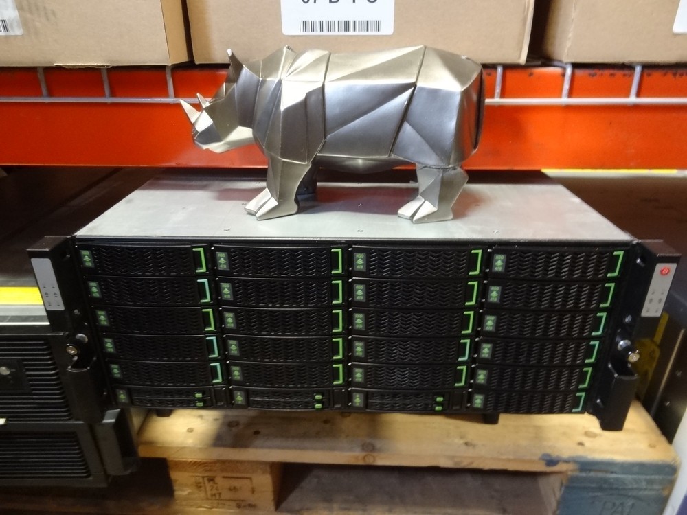 Q8B38A HP Nimble Flash CS1000 CTO Base