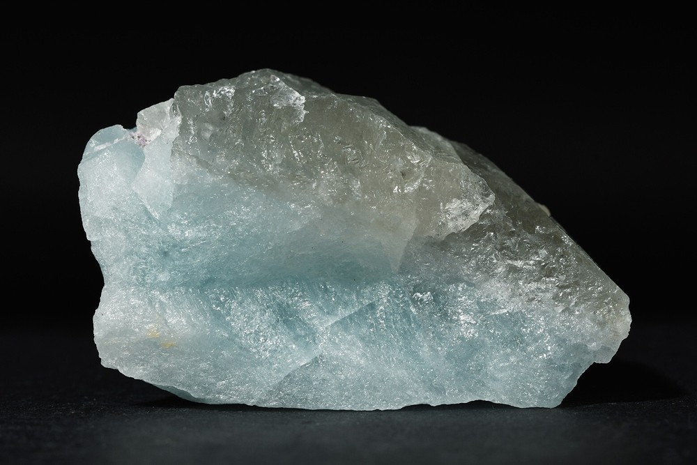 Fluorescent Topaz from Chengde, Hebei, China