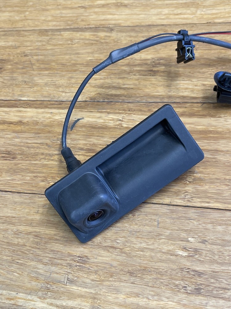 2008-2018 Audi A4 Q5 OEM Reverse Backup Camera & Trunk Handle