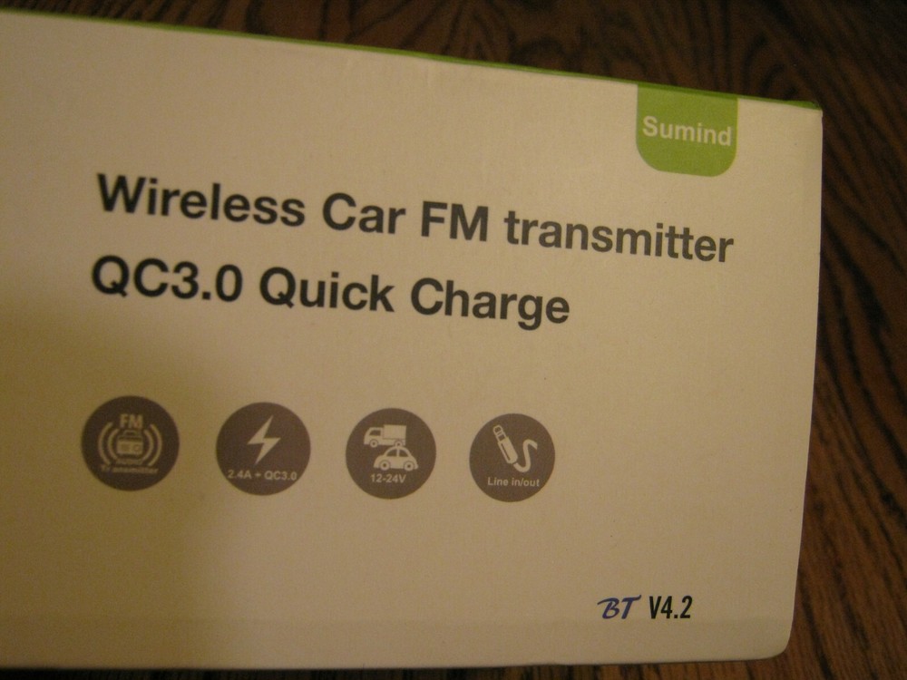 SUMIND FM Transmitter Wireless Car FM Transmitter QC3.0 Quick Charge