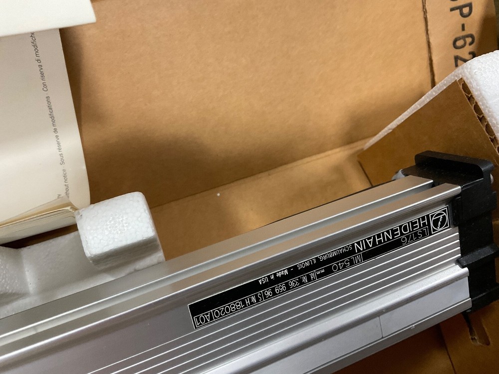 NEW 33695996 HEIDENHAIN LINEAR SCALE ENCODER LS176 ML 540 MM
