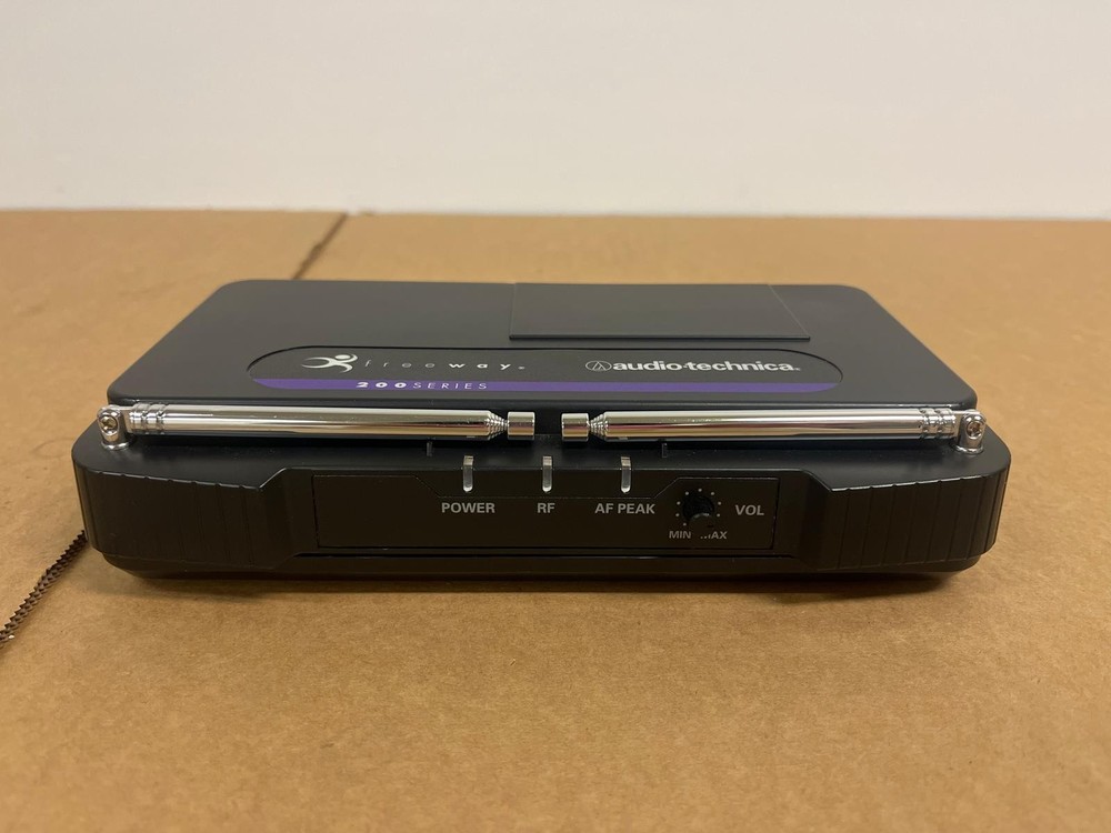 FREEWAY WORKS AUDIO-TECHNICA ATW-R200 WIRELESS RECEIVER